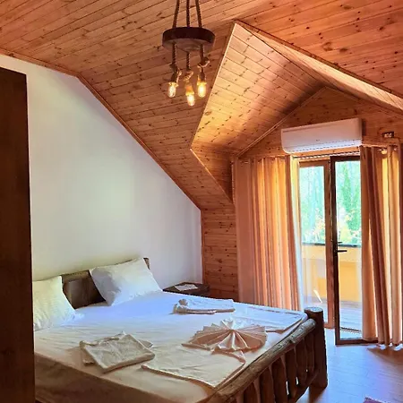 Bujtina Guri Hanit Farm stay Ferr-Shkopet