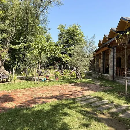 Farm stay Bujtina Guri Hanit Ferr-Shkopet