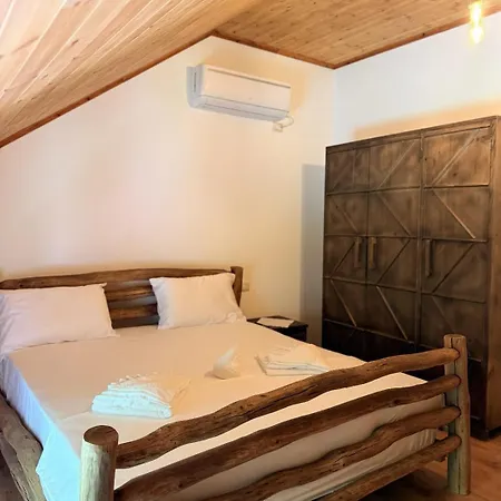 Bujtina Guri Hanit Alloggio per agriturismo