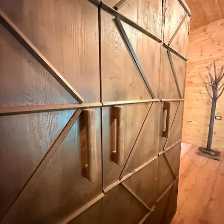 Bujtina Guri Hanit Ferr-Shkopet