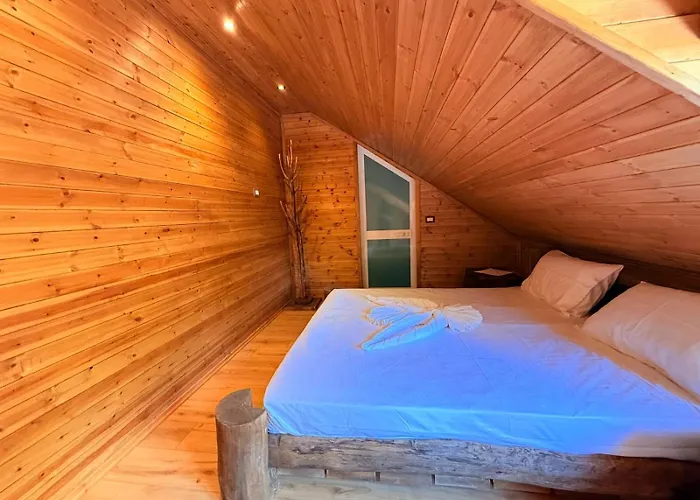 Farm stay Bujtina Guri Hanit Ferr-Shkopet
