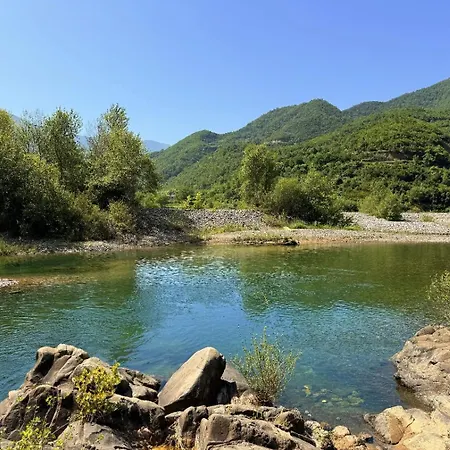 Bujtina Guri Hanit