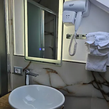 Vakantieboerderij Bujtina Guri Hanit *