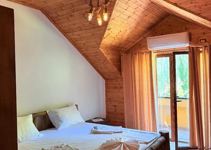 Bujtina Guri Hanit ファームステイ Ferr-Shkopet