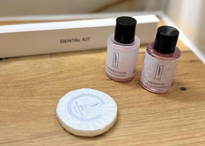 Bujtina Guri Hanit *