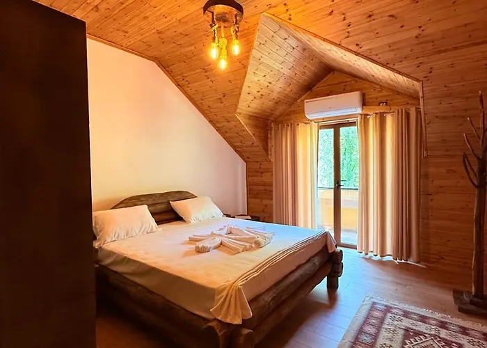 Bujtina Guri Hanit 农家乐 *